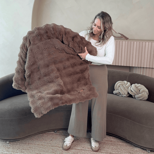 Pelsbarn Luxurious Sofa Bed ( 1+1 ) Golden Age